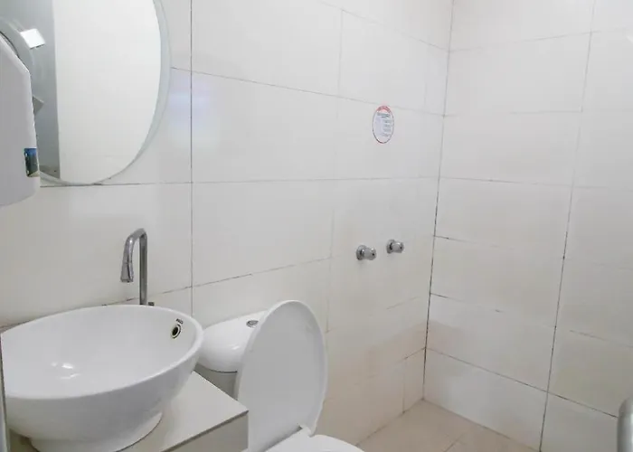 Astrotel Avenida