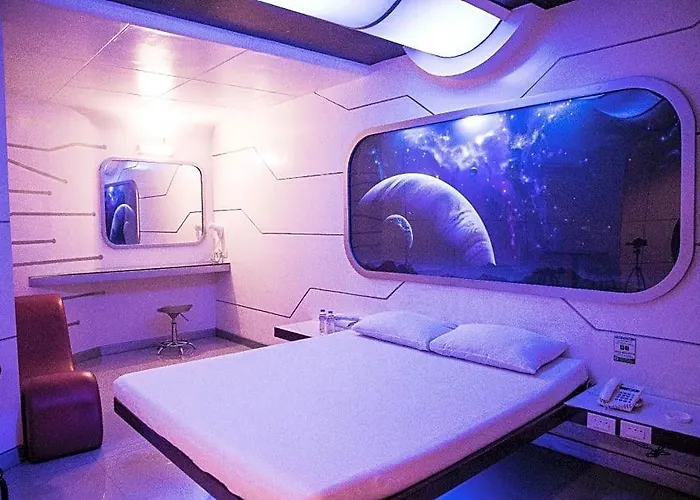Astrotel Avenida